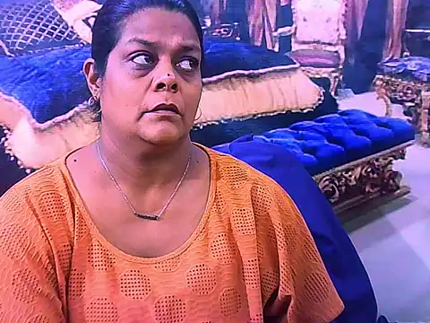 indianCherryPie online show from 02.19.26