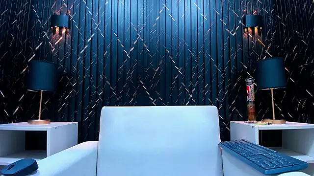 LarryCollin online show from 02.15.25