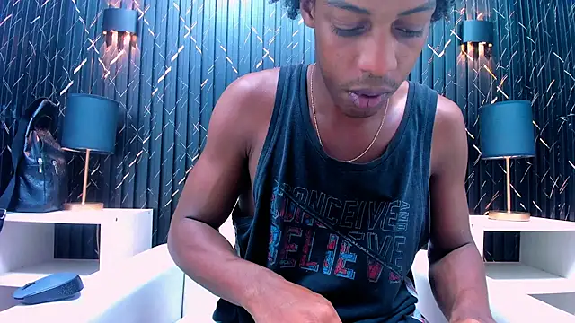 LarryCollin online show from 02.15.25