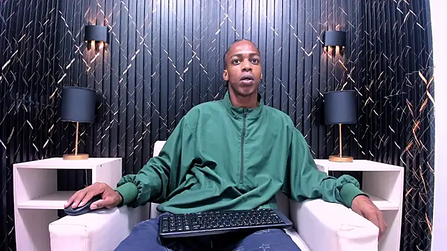 LarryCollin online show from 02.18.25