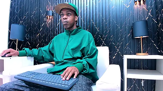 LarryCollin online show from 02.26.25