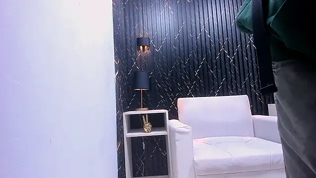 LarryCollin online show from 03.11.25