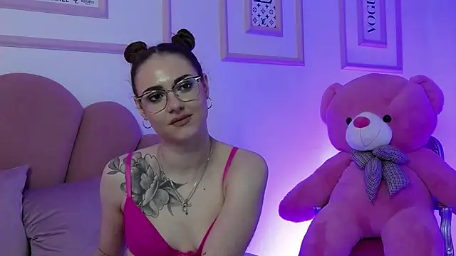 Abby  White online show from 01.28.25