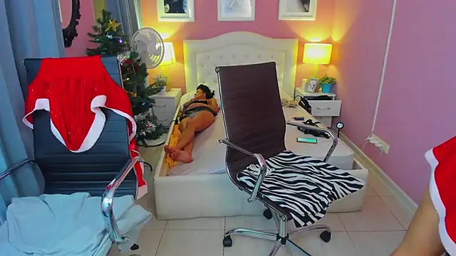 EricaAndPenelopa online show from 12.28.24