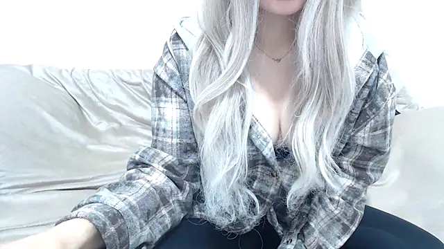 Snapshot of _kitty_Rose_ chatting on 01.19.26 kitty Rose online show from 01.19.26