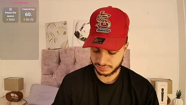 Amadeo Wild online show from 12.20.25