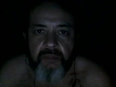 Snapshot of Leocesar37 chatting on 09.09.25 Leocesar37 online show from 09.09.25