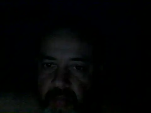Snapshot of Leocesar37 chatting on 09.22.25 Leocesar37 online show from 09.22.25