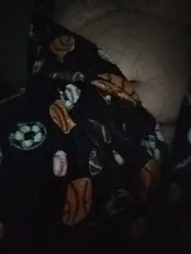 Snapshot of Leocesar37 chatting on 10.21.25 Leocesar37 online show from 10.21.25