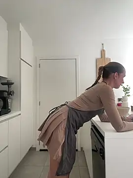 lola tentatiion online show from 02.01.25