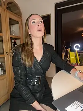 lola tentatiion online show from 02.21.25