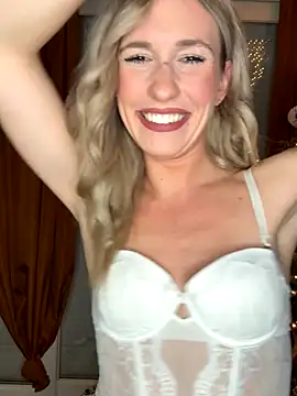 lola tentatiion online show from 11.19.25