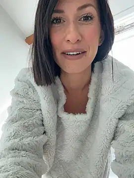 lola tentatiion online show from 05.21.26
