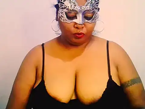 Snapshot of Mysterylady143 chatting on 03.04.25 Mysterylady143 online show from 03.04.25