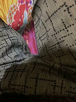 Snapshot of ShroveRising chatting on 12.15.24 ShroveRising online show from 12.15.24