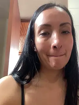 Snapshot of yaralyminjo2 chatting on 01.03.25 yaralyminjo2 online show from 01.03.25