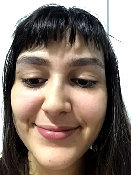 Snapshot of soysara15 chatting on 09.13.25 soysara15 online show from 09.13.25