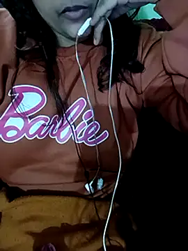 Snapshot of Sexy_Queen6 chatting on 12.19.24 Sexy Queen6 online show from 12.19.24