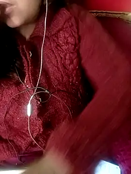 Snapshot of Sexy_Queen6 chatting on 12.24.24 Sexy Queen6 online show from 12.24.24