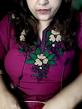 Snapshot of Sexy_Queen6 chatting on 01.29.25 Sexy Queen6 online show from 01.29.25