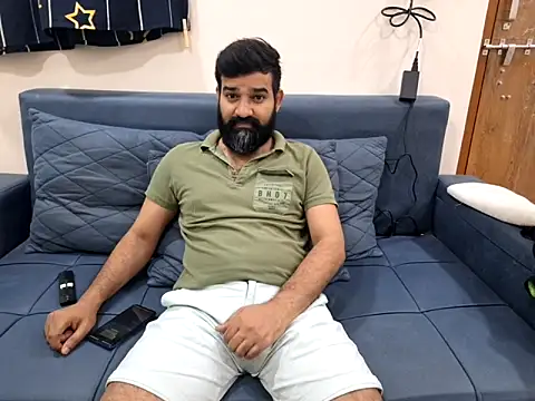 Snapshot of Fun_Guuy chatting on 09.28.25 Fun Guuy online show from 09.28.25