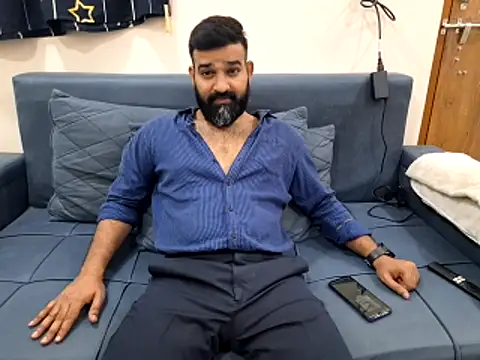 Snapshot of Fun_Guuy chatting on 10.23.25 Fun Guuy online show from 10.23.25