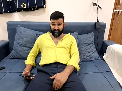 Snapshot of Fun_Guuy chatting on 10.26.25 Fun Guuy online show from 10.26.25