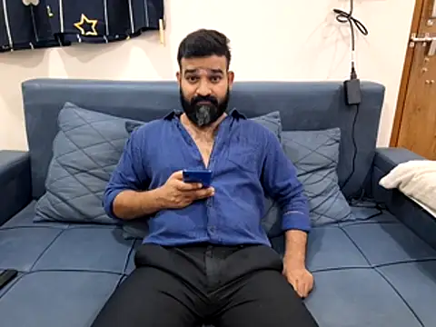 Snapshot of Fun_Guuy chatting on 10.30.25 Fun Guuy online show from 10.30.25