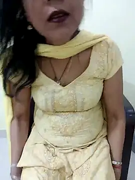 Snapshot of Saroj-Shah chatting on 02.17.25 Saroj-Shah online show from 02.17.25