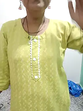Snapshot of Saroj-Shah chatting on 02.25.25 Saroj-Shah online show from 02.25.25