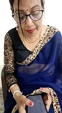 Snapshot of Saroj-Shah chatting on 03.08.25 Saroj-Shah online show from 03.08.25