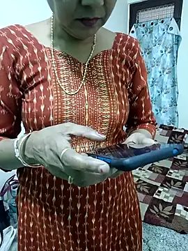 Snapshot of Saroj-Shah chatting on 03.15.25 Saroj-Shah online show from 03.15.25