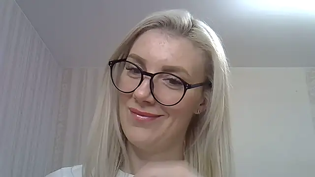 Snapshot of Pabonya91 chatting on 03.14.25 Pabonya91 online show from 03.14.25