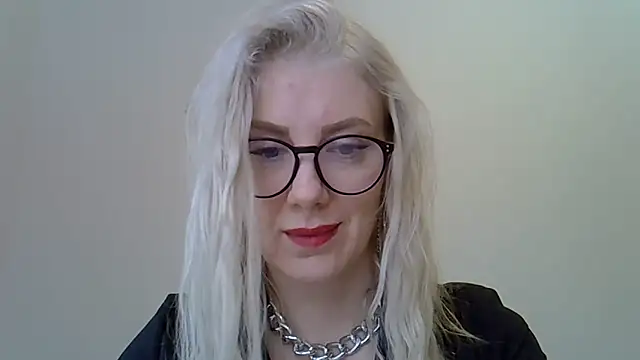 Snapshot of Pabonya91 chatting on 03.19.25 Pabonya91 online show from 03.19.25