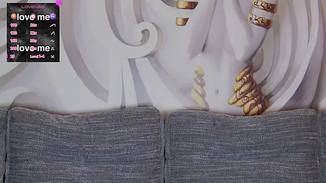 hailey peach online show from 01.30.25