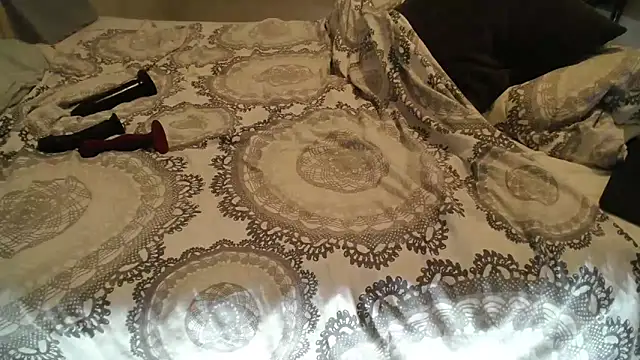 33  Max online show from 02.14.26