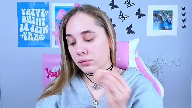 MiaMilas online show from 01.06.25