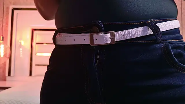 sophie 1 online show from 10.16.25