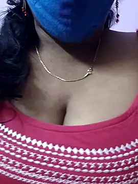 mallu-sumi online show from 11.25.25