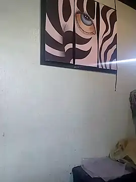 Snapshot of caramelodechile chatting on 03.16.25 caramelodechile online show from 03.16.25