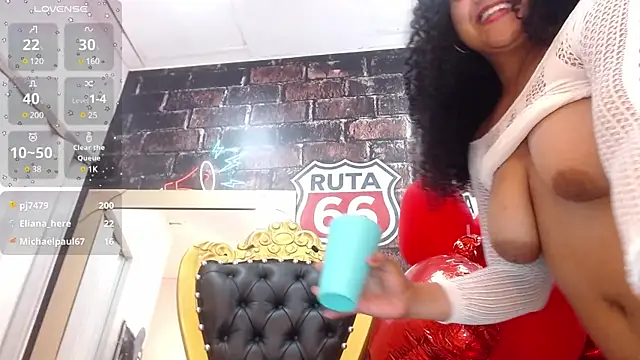 Snapshot of JadeSoleile chatting on 02.07.25 JadeSoleile online show from 02.07.25