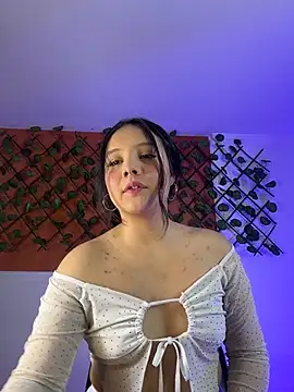 Emily Trujillo online show from 11.20.25