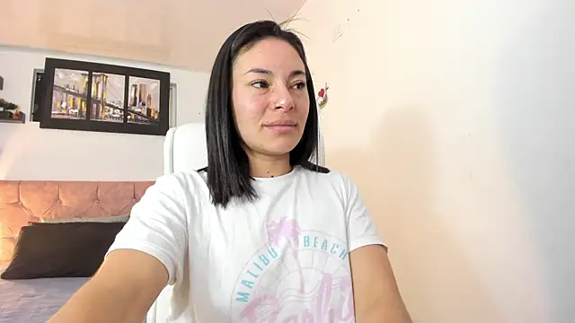 emmaroxi online show from 01.28.25