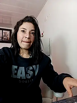 emmaroxi online show from 02.27.25