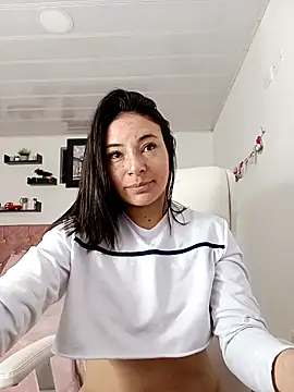 emmaroxi online show from 03.05.25