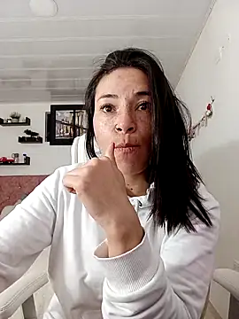 emmaroxi online show from 03.10.25
