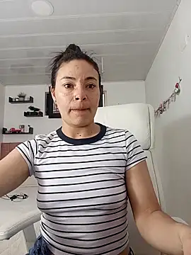 emmaroxi online show from 03.12.25