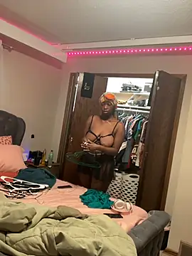 spicysugar74 online show from 04.22.26