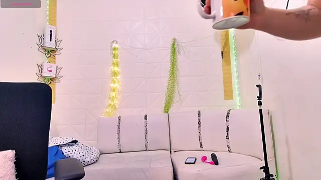 Mabelydani online show from 02.27.25