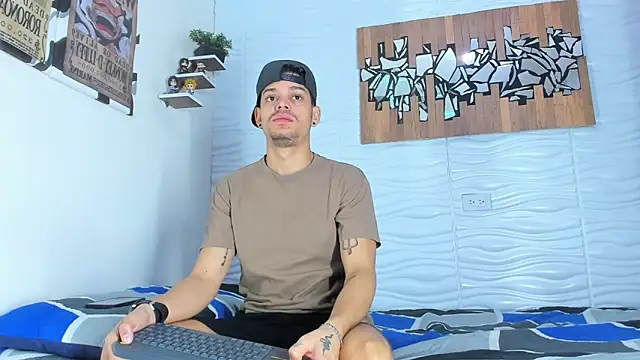 Snapshot of Friendsofeverything_ chatting on 09.26.25 Friendsofeverything  online show from 09.26.25